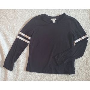Forever 21 Girls Long Sleeve T-Shirt